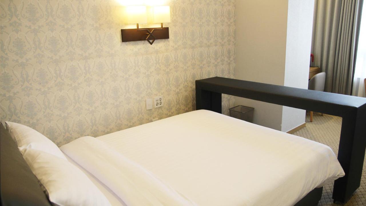 Mohenic Hotel Seoul Myeongdong Exteriör bild